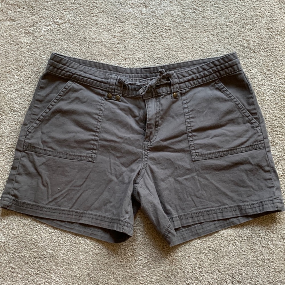Women’s shorts